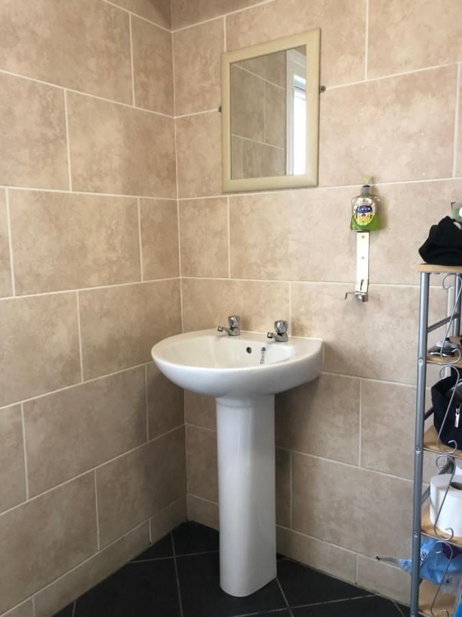 Comfortable Home Away From Home, Town Centre, Free Parking,Multiple Rooms Cheltenham Buitenkant foto