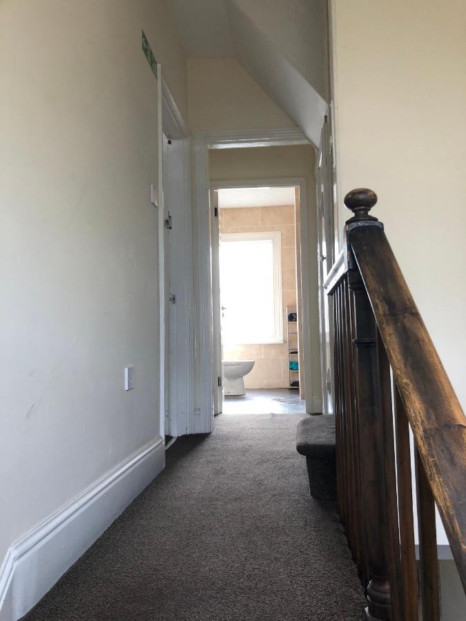Comfortable Home Away From Home, Town Centre, Free Parking,Multiple Rooms Cheltenham Buitenkant foto